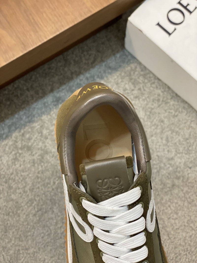 Loewe Sneakers